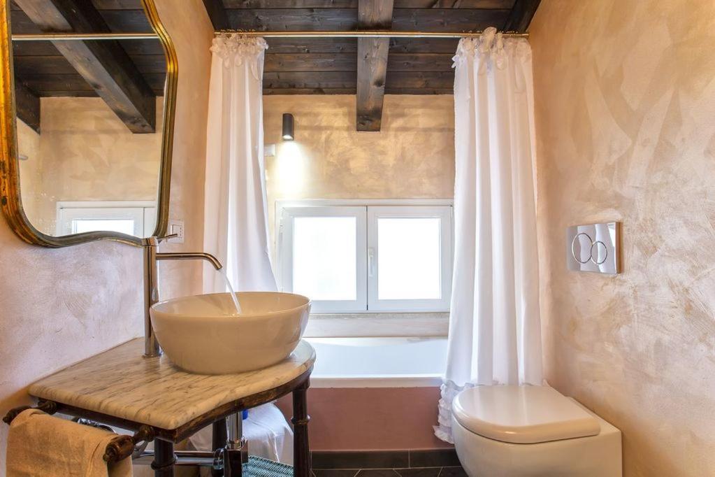 Romantic Liberty Apartment อาลเกโร ภายนอก รูปภาพ